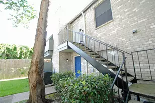 9797 Leawood Blvd, Houston, TX 77099 - Photo 4