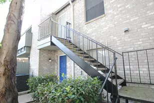 9797 Leawood Blvd, Houston, TX 77099 - Photo 2