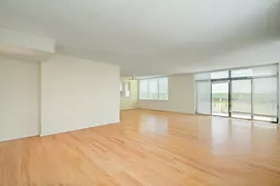 14655 Champion Forest Dr, Houston, TX 77069 - Photo 4