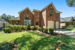 5807 Horseshoe Falls, Missouri City, TX 77459 - Photo 2