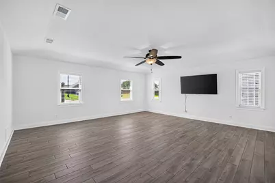 3601 17th Street N, Texas City, TX 77590 - Photo 24