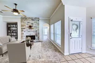 30 N Scribewood Cir, Spring, TX 77382 - Photo 16