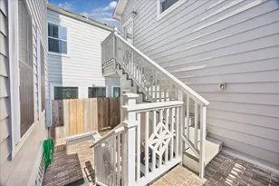 218 E 27th St, Houston, TX 77008 - Photo 28