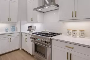 4032 Blossom St, Houston, TX 77007 - Photo 6