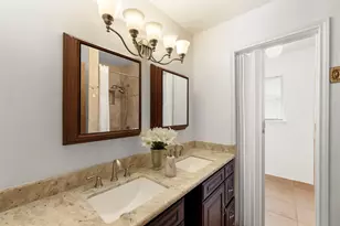 5623 Dumfries Dr, Houston, TX 77096 - Photo 24