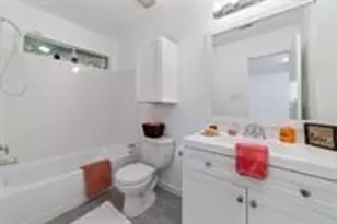 11807 Kingdom Come Pl, Houston, TX 77048 - Photo 10