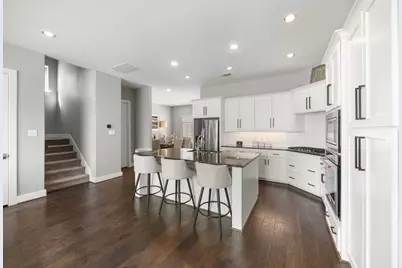 1216 Murrayhill Drive, Houston, TX 77043 - Photo 6