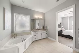 1216 Murrayhill Dr, Houston, TX 77043 - Photo 18