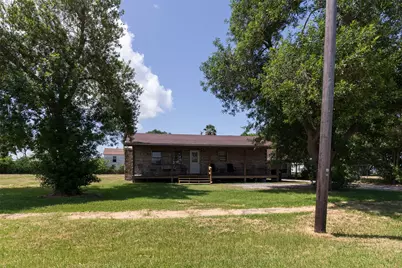 511 Commerce Street, Palacios, TX 77465 - Photo 24