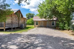 511 Commerce St, Palacios, TX 77465 - Photo 28