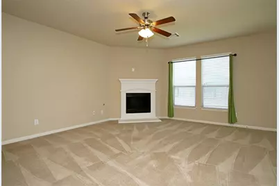 8902 Finnery, Tomball, TX 77375 - Photo 6
