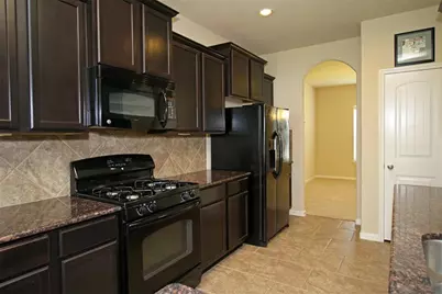 8902 Finnery, Tomball, TX 77375 - Photo 10