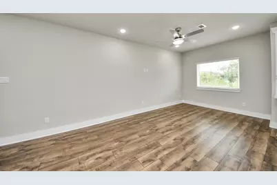 4516 Maggie Street #AB, Houston, TX 77051 - Photo 14