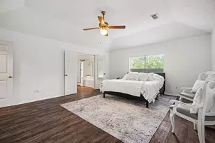 2101 Shadow Bay Cir, League City, TX 77573 - Photo 18