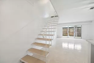 7821 Rue St Cyr St, Houston, TX 77074 - Photo 6