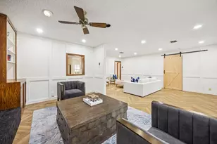 1721 Saxon Dr, Houston, TX 77018 - Photo 4