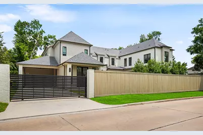 8722 Lupton Lane, Houston, TX 77055 - Photo 44