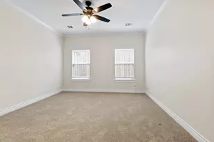 2917 Clinton Dr, Houston, TX 77020 - Photo 8