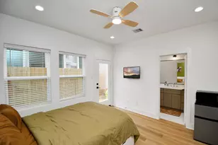 2015 Cochran St, Houston, TX 77009 - Photo 20