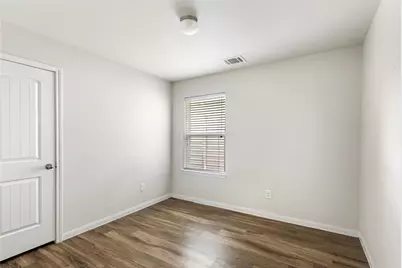 10335 White Fir Villa Avenue, Houston, TX 77044 - Photo 16