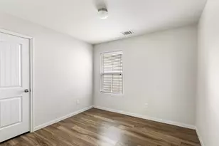 10335 White Fir Villa Ave, Houston, TX 77044 - Photo 16