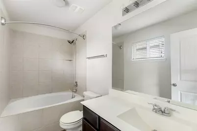 10335 White Fir Villa Avenue, Houston, TX 77044 - Photo 14