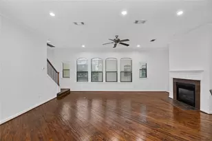 2304 Jackson St, Houston, TX 77004 - Photo 2