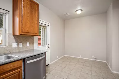 29706 Parliament Hills Drive, Spring, TX 77386 - Photo 12