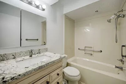 6725 Belmont Street, West University Place, TX 77005 - Photo 14