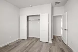 496 Shoreview Dr, Conroe, TX 77303 - Photo 14