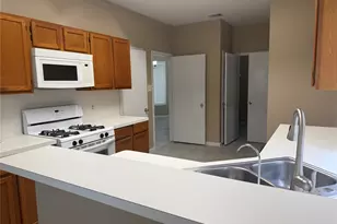 4727 Heritage Country Ln, Friendswood, TX 77546 - Photo 1
