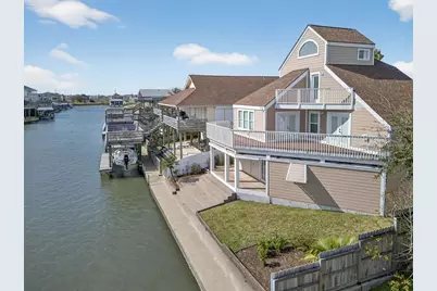 12725 E Conquistador Drive, Galveston, TX 77554 - Photo 4