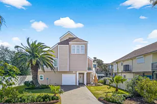 12725 E Conquistador Dr, Galveston, TX 77554 - Photo 1