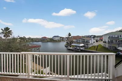 12725 E Conquistador Drive, Galveston, TX 77554 - Photo 30