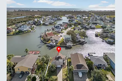 12725 E Conquistador Drive, Galveston, TX 77554 - Photo 6