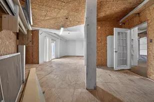 12725 E Conquistador Dr, Galveston, TX 77554 - Photo 38