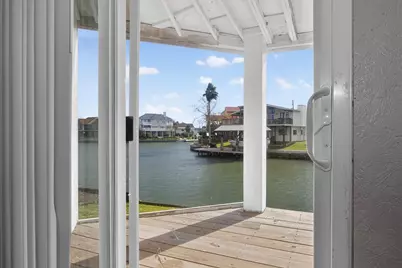 12725 E Conquistador Drive, Galveston, TX 77554 - Photo 34