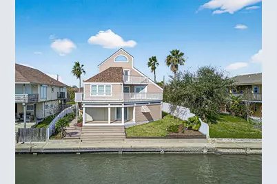 12725 E Conquistador Drive, Galveston, TX 77554 - Photo 2