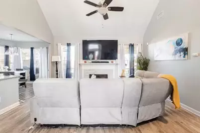 8115 Beaver Street, Baytown, TX 77523 - Photo 8