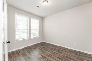 30338 Tall Fescue Dr, Fulshear, TX 77423 - Photo 6