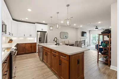 6804 Westview Drive #1208, Houston, TX 77055 - Photo 8