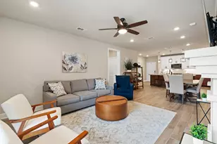 6804 Westview Dr, Houston, TX 77055 - Photo 16