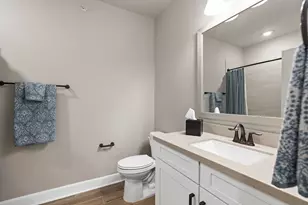 6804 Westview Dr, Houston, TX 77055 - Photo 24