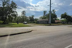 9203 W Montgomery Rd, Houston, TX 77088 - Photo 8