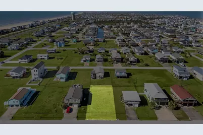 4208 Hardin Drive, Galveston, TX 77554 - Photo 8
