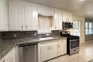 3419 Linkwood Dr, Houston, TX 77025 - Photo 10