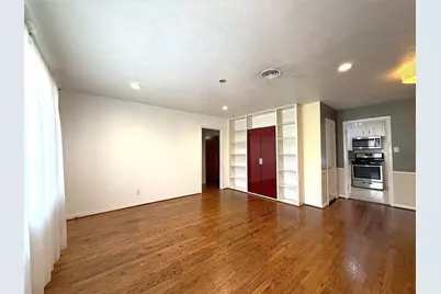 3419 Linkwood Drive, Houston, TX 77025 - Photo 4