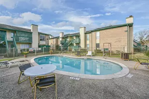 1516 Bay Area Blvd, Houston, TX 77058 - Photo 2