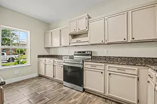 1322 Diamond Drape Dr, Rosharon, TX 77583 - Photo 12
