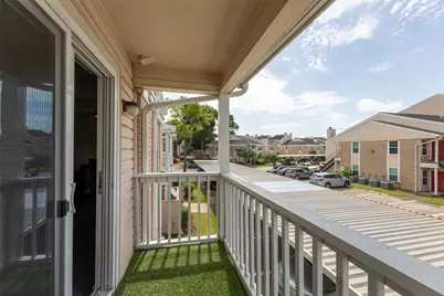 2750 Holly Hall Street #104, Houston, TX 77054 - Photo 18